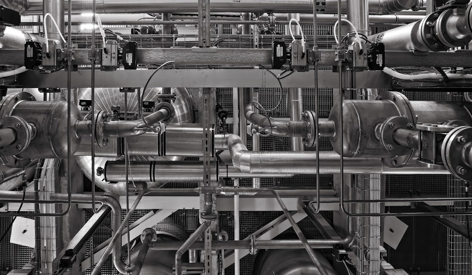 Industrial steam and flow-control process plant with pipes, valves and instrumentation
